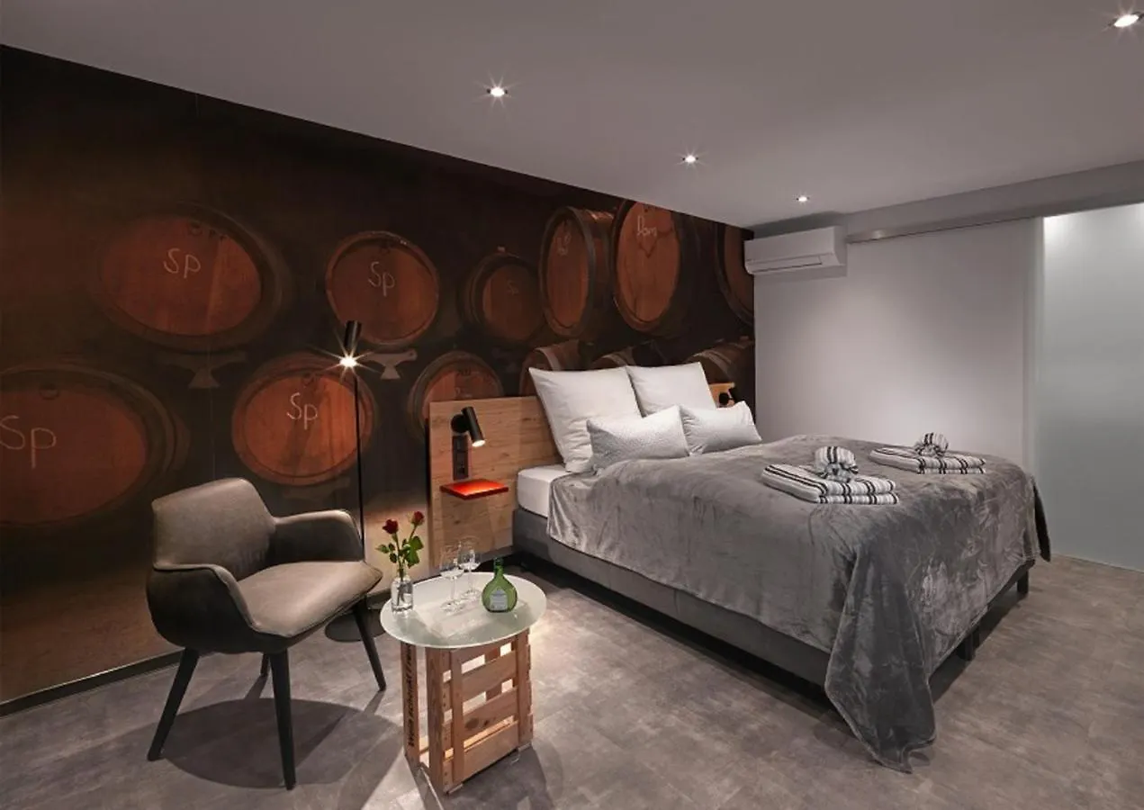 Weinmotel Simon 1 A Alzenau in Unterfranken Germany